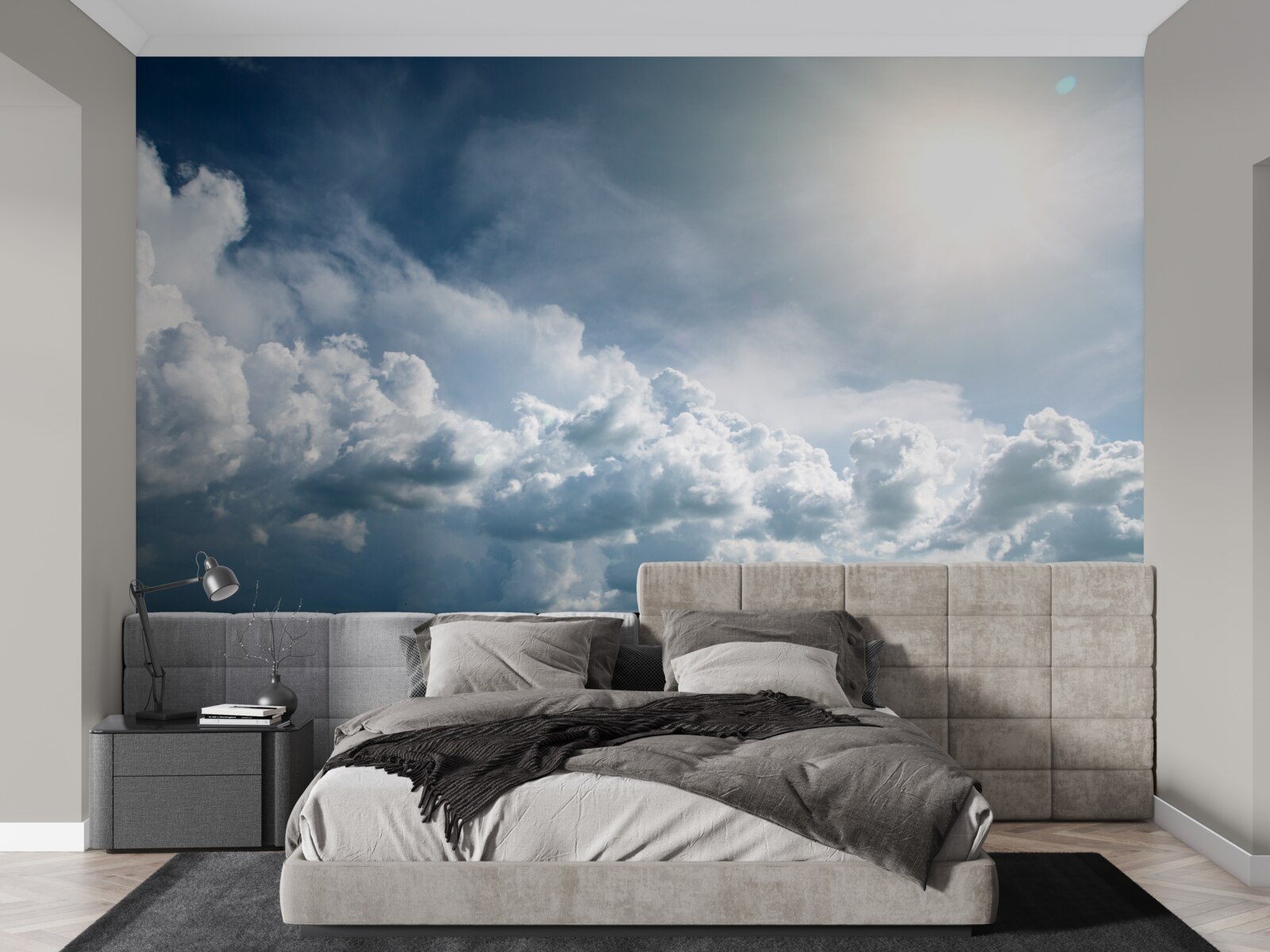Fotobehang intens licht tussen stormachtige wolken
