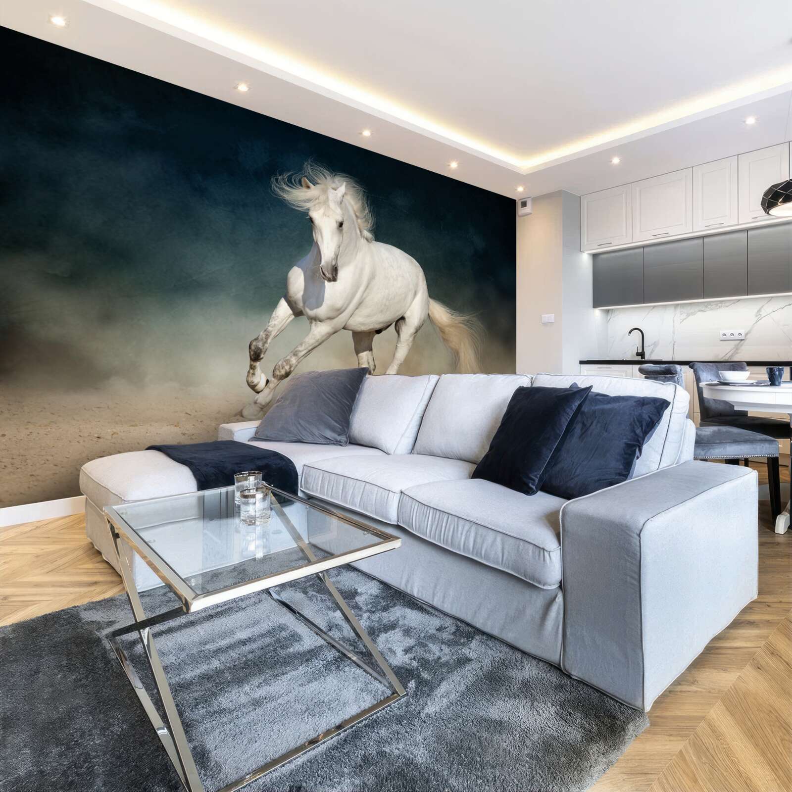 Fotobehang een wit paard galoppeert over een open veld