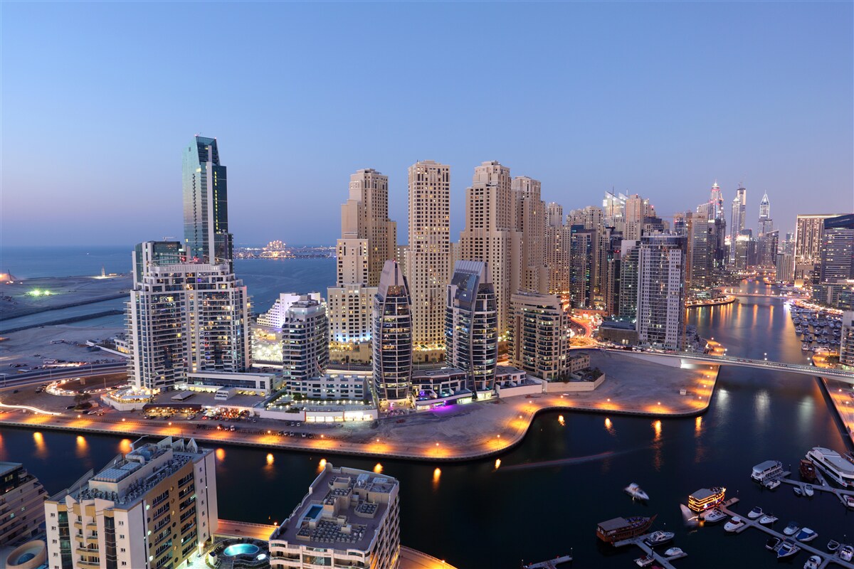 Fotobehang zonsondergang boven dubai