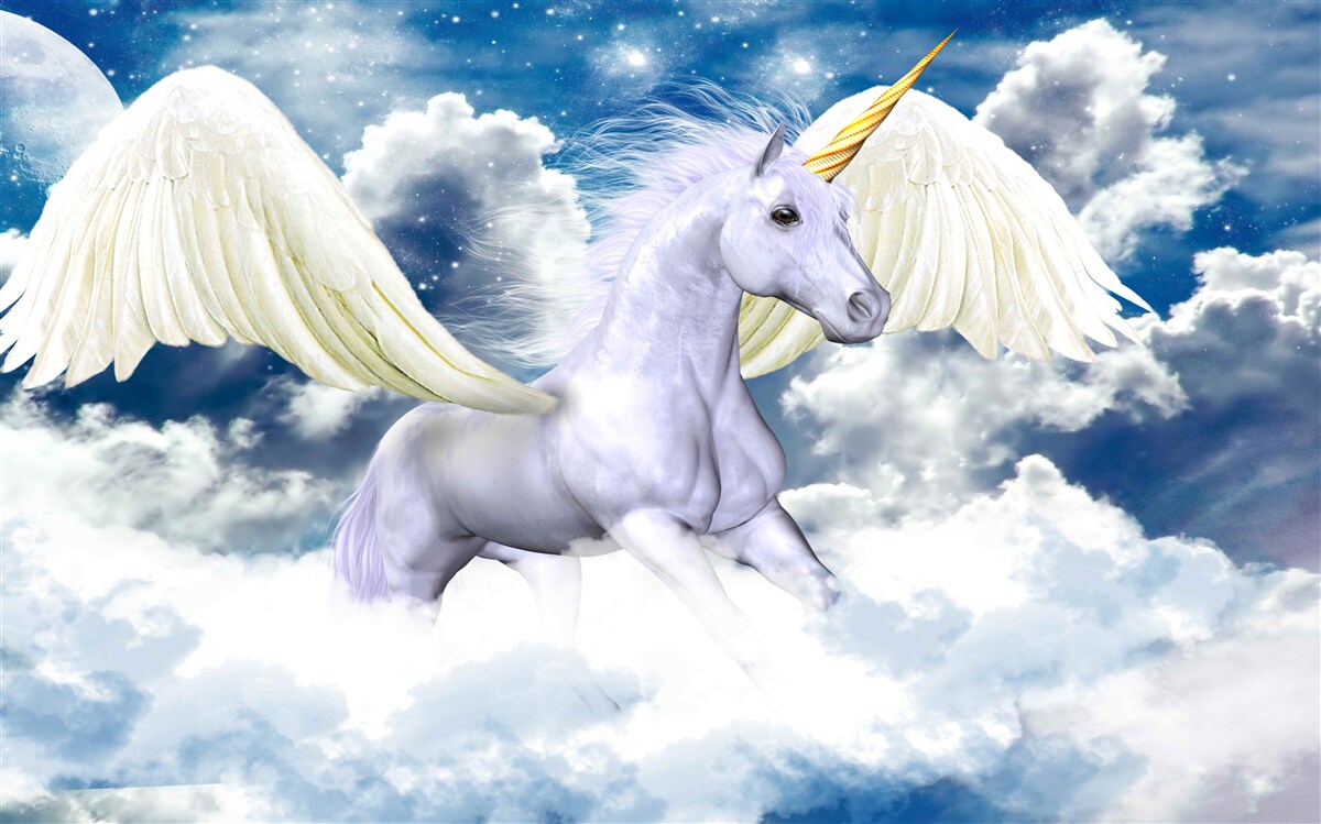 Fotobehang pegasus glijdend tussen de wolken