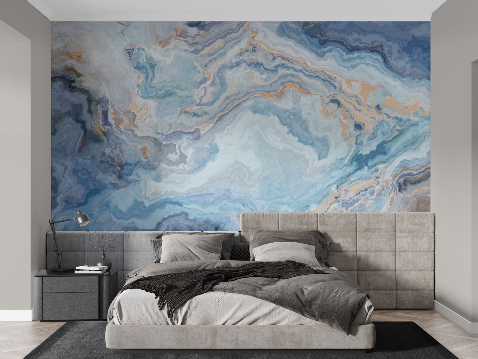 Fotobehang mineraal met een blauwe tint op een muurschildering