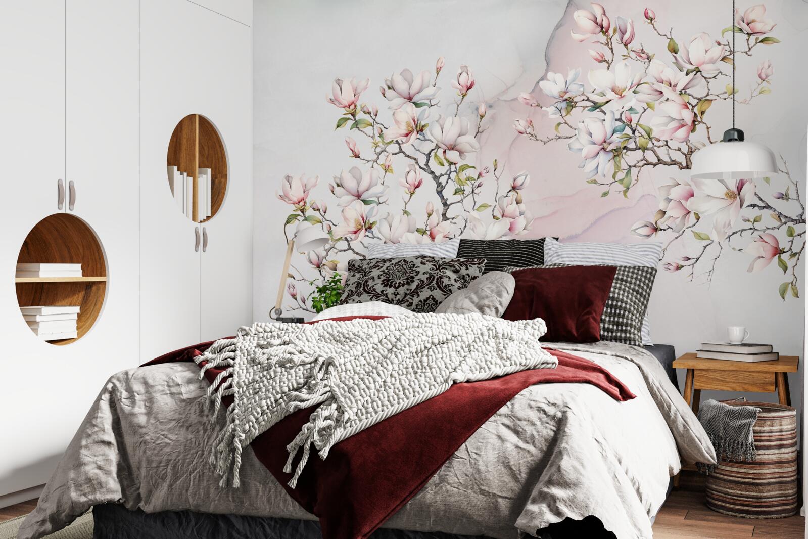 Fotobehang De takken van de witte en roze magnolia zijn sierlijk en mooi